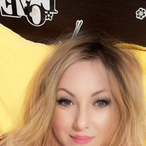 Profil von Emine